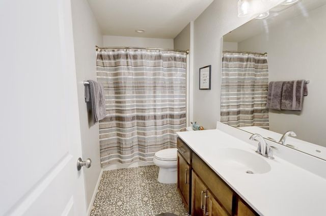 993 Clover Lane, Deforest, WI 53532