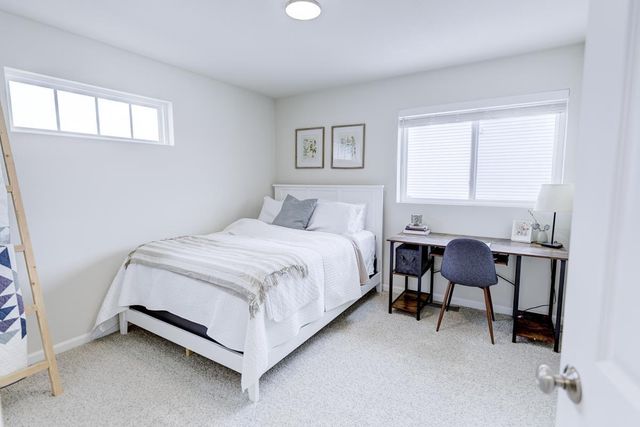 993 Clover Lane, Deforest, WI 53532