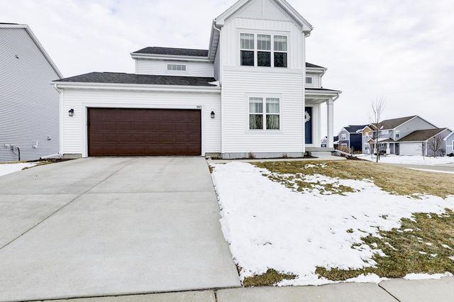 993 Clover Lane, Deforest, WI 53532