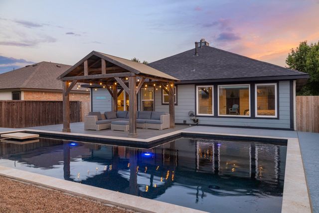 1807 Lloydminister WAY, Cedar Park, TX 78613