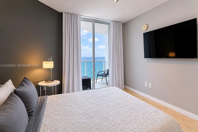 16699 Collins Avenue 2906, Sunny Isles Beach, FL 33160