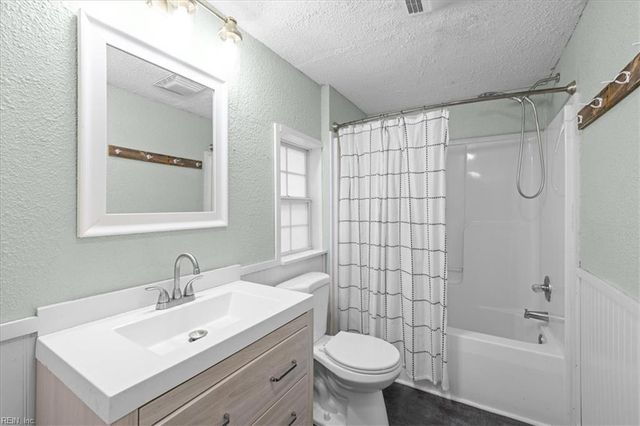 10270 Center ST, Carrollton, VA 23314