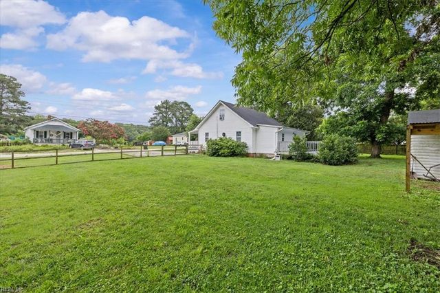 10270 Center ST, Carrollton, VA 23314