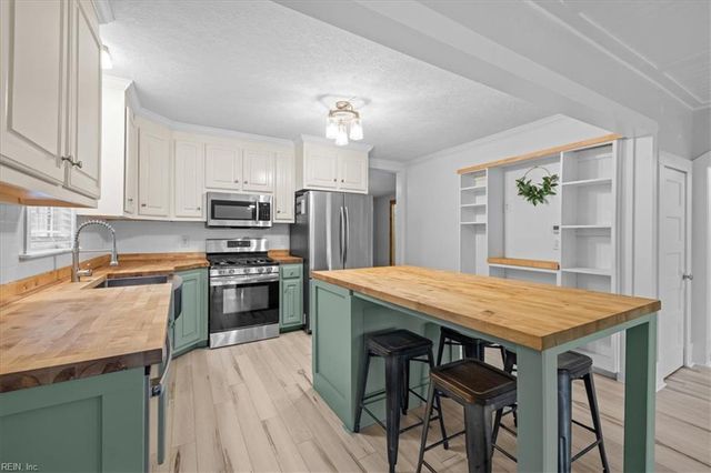 10270 Center ST, Carrollton, VA 23314