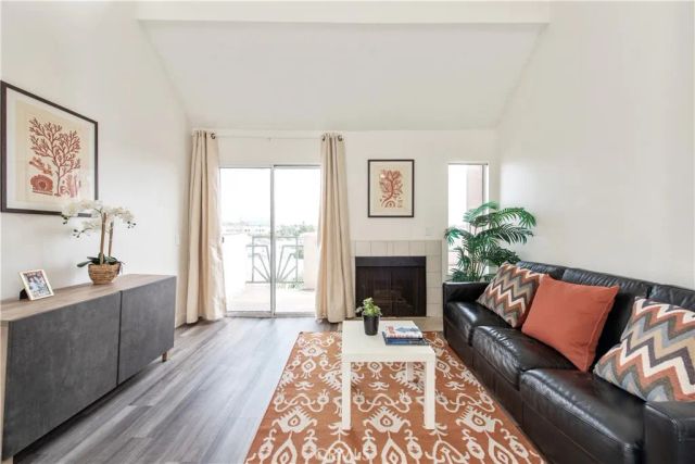 450 E 4th 416, Santa Ana, CA 92701