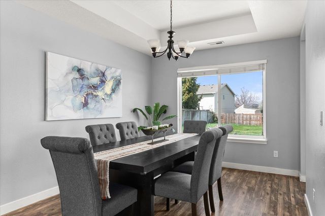 9726 W January Dr, Cheney, WA 99004