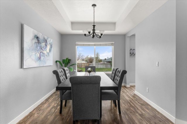 9726 W January Dr, Cheney, WA 99004