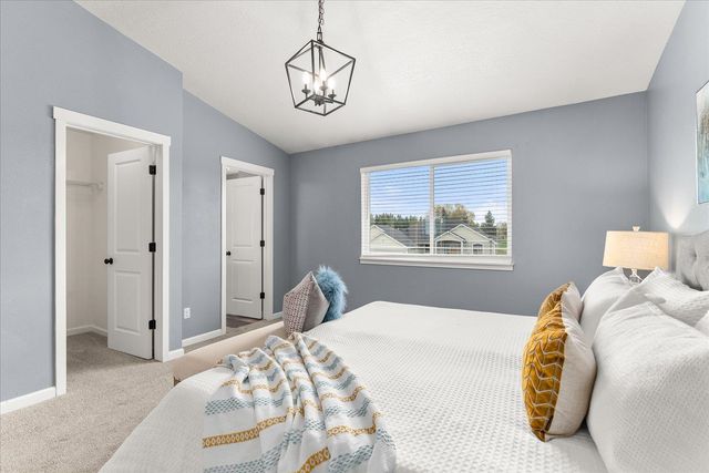 9726 W January Dr, Cheney, WA 99004