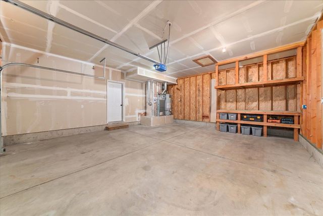 9726 W January Dr, Cheney, WA 99004