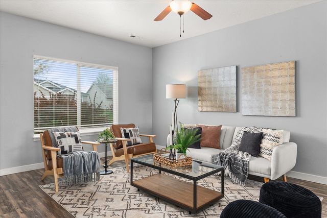 9726 W January Dr, Cheney, WA 99004