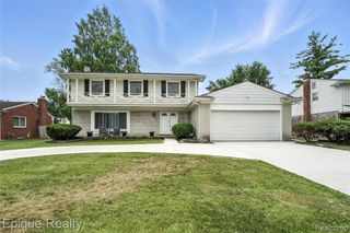 22679 Bell Brook Street, Southfield, MI 48034