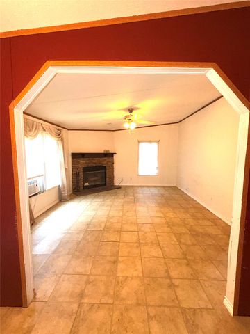 1344 Honeysuckle Drive, Mansfield, TX 76063