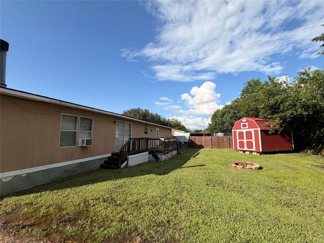 1344 Honeysuckle Drive, Mansfield, TX 76063