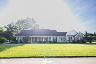 3900 N Vienna Woods Drive, Muncie, IN 47304