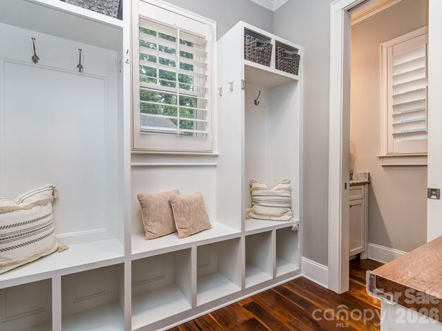 1911 Truman Road, Charlotte, NC 28205