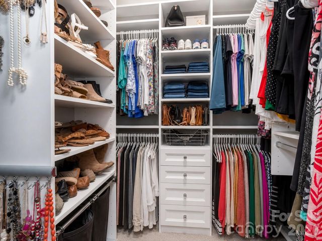 1911 Truman Road, Charlotte, NC 28205