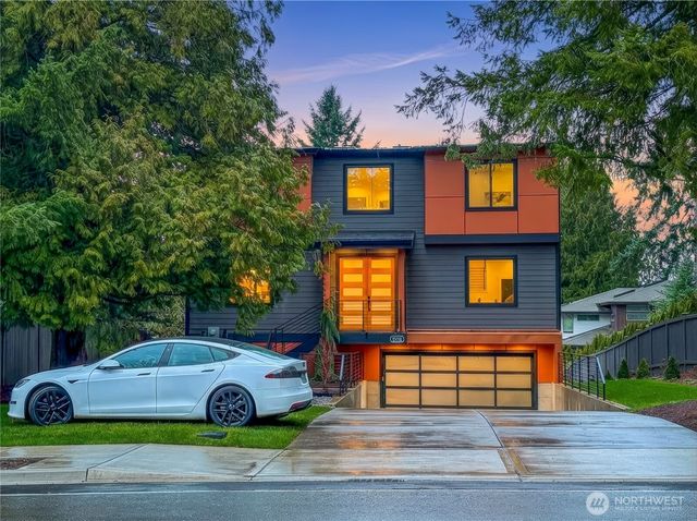 12226 NE 70th Street, Kirkland, WA 98033