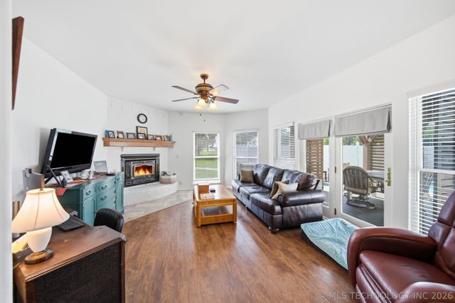 29945 S River Ridge Drive, Catoosa, OK 74015