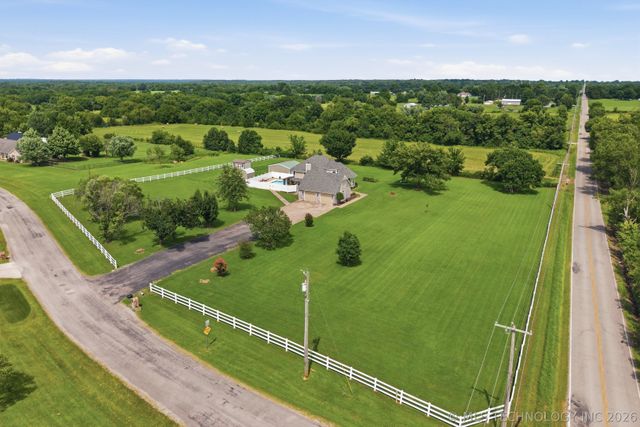 29945 S River Ridge Drive, Catoosa, OK 74015