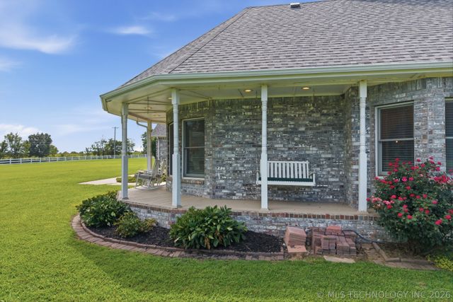 29945 S River Ridge Drive, Catoosa, OK 74015