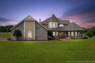 29945 S River Ridge Drive, Catoosa, OK 74015