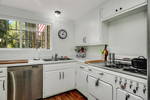 33125 Canfield Road, Palomar Mountain, CA 92060