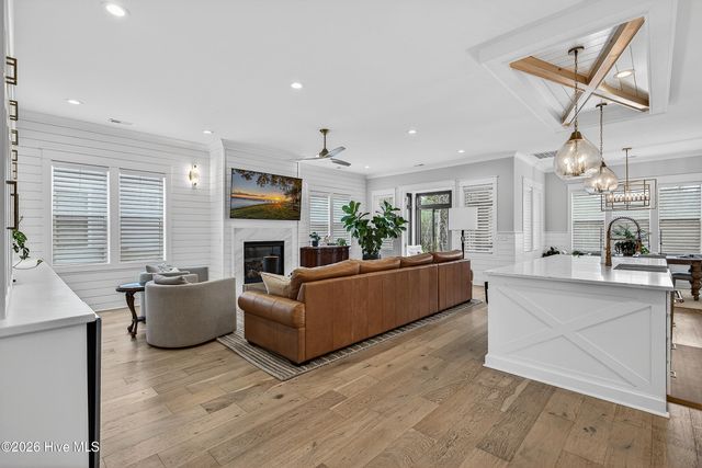 8229 Winding Creek Circle, Wilmington, NC 28411