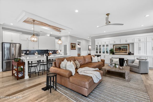 8229 Winding Creek Circle, Wilmington, NC 28411