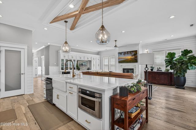 8229 Winding Creek Circle, Wilmington, NC 28411