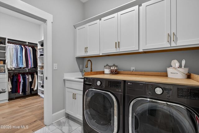 8229 Winding Creek Circle, Wilmington, NC 28411