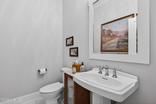 8229 Winding Creek Circle, Wilmington, NC 28411