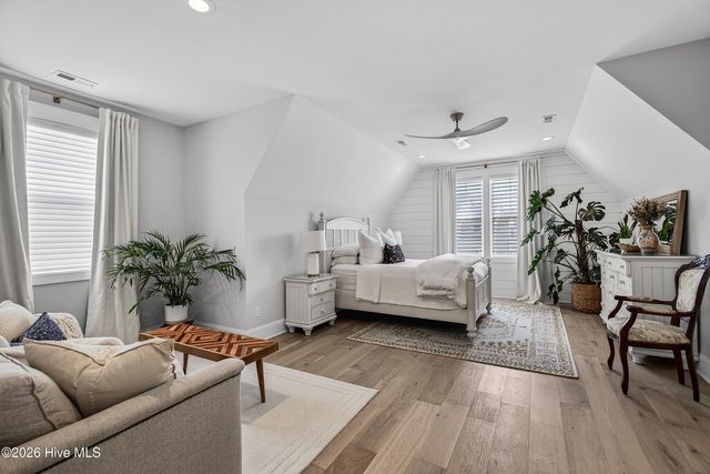 8229 Winding Creek Circle, Wilmington, NC 28411