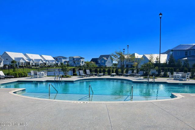 8229 Winding Creek Circle, Wilmington, NC 28411