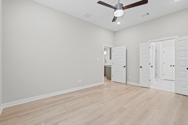 9902 DELPHINIUM DR N, Cordova, TN 38018