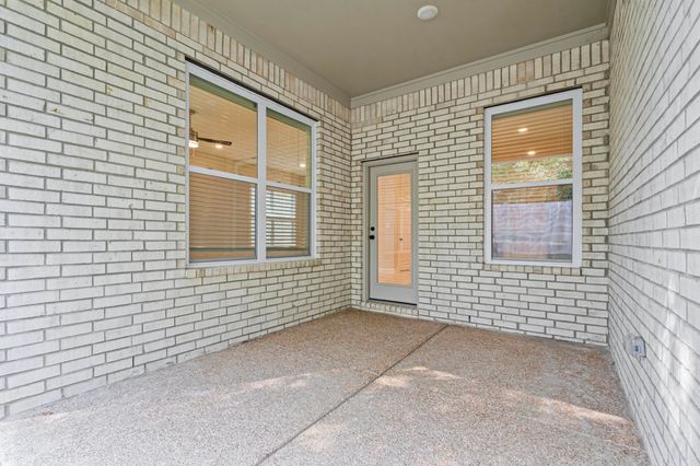 9902 DELPHINIUM DR N, Cordova, TN 38018