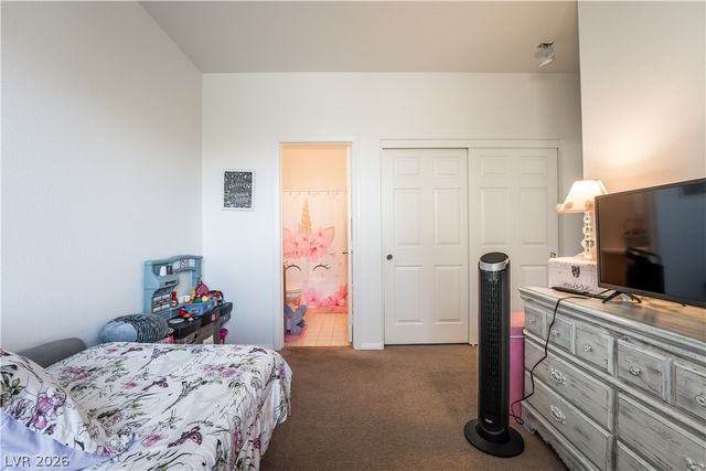 1228 Oak Village Avenue, Las Vegas, NV 89183