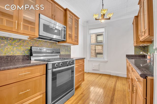 720 W 173rd St Apt 23, New York City, NY 10032