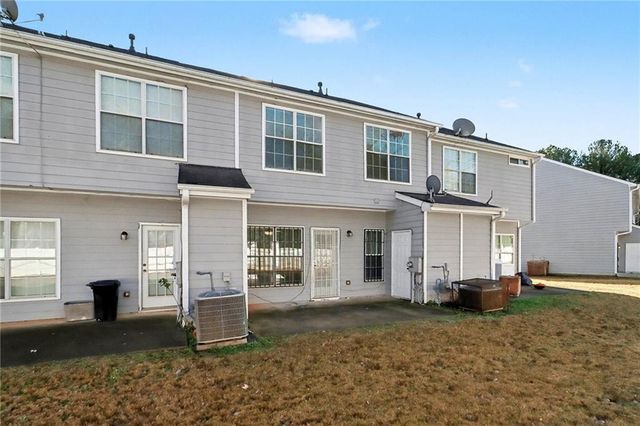 2559 Walden Lake Drive, Decatur, GA 30035