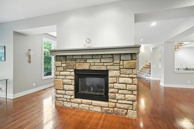 5096 Riverview Dr, South Lebanon, OH 45065