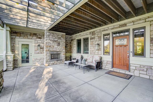 5096 Riverview Dr, South Lebanon, OH 45065