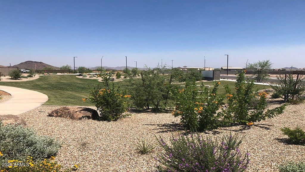 25539 N 147TH Drive, Surprise, AZ 85387 — photo 5