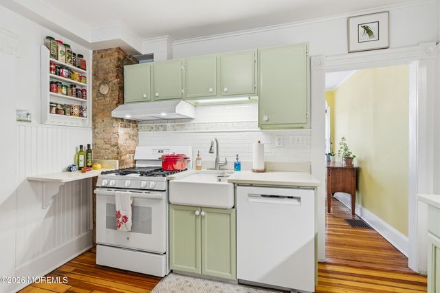 140 Mount Hermon Way, Ocean Grove, NJ 07756