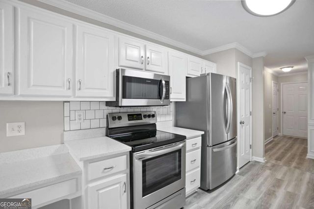 1027 Regency Drive, Acworth, GA 30102