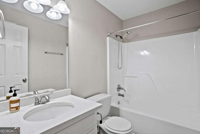 1027 Regency Drive, Acworth, GA 30102