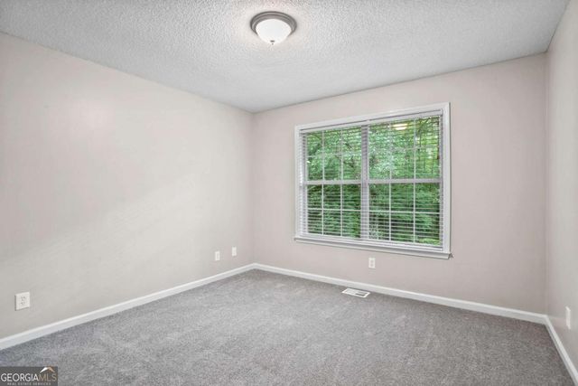 1027 Regency Drive, Acworth, GA 30102