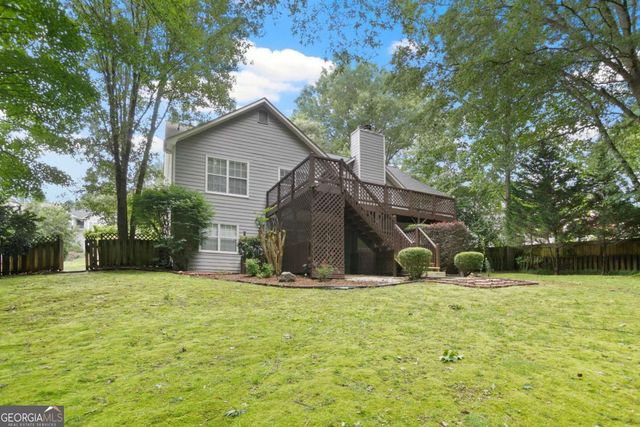 1027 Regency Drive, Acworth, GA 30102