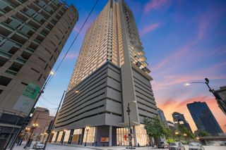 235 W Van Buren Street 4004, Chicago, IL 60607