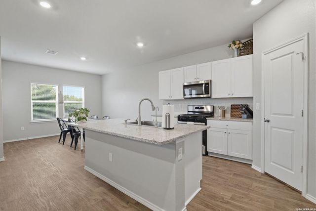 11911 Allegheny, San Antonio, TX 78245