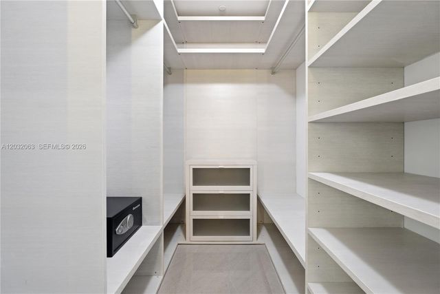 88 SW 7th Street 2302, Miami, FL 33130