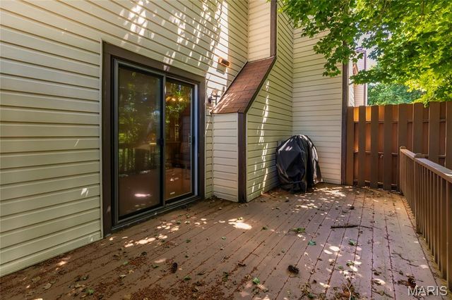 700 Windy Ridge Drive, Ballwin, MO 63021